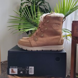 Sorel Explorer Joan Boots